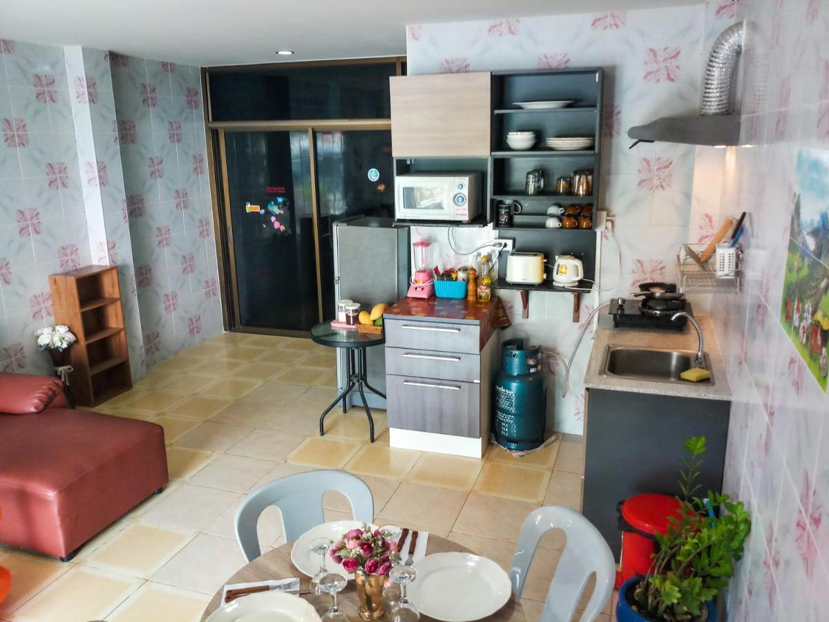 Kata Lina Guesthouse 外观 照片