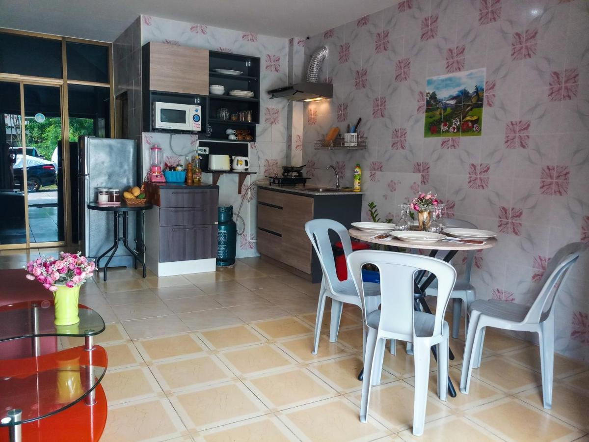 Kata Lina Guesthouse 外观 照片