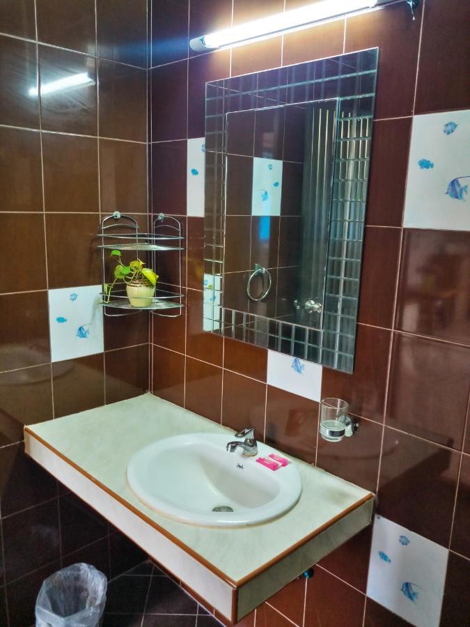Kata Lina Guesthouse 外观 照片