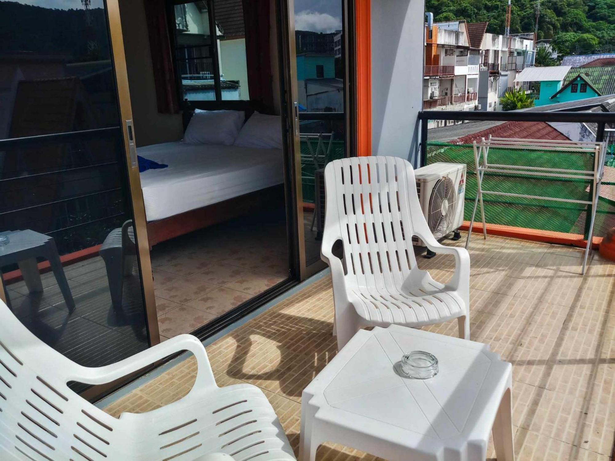 Kata Lina Guesthouse 外观 照片