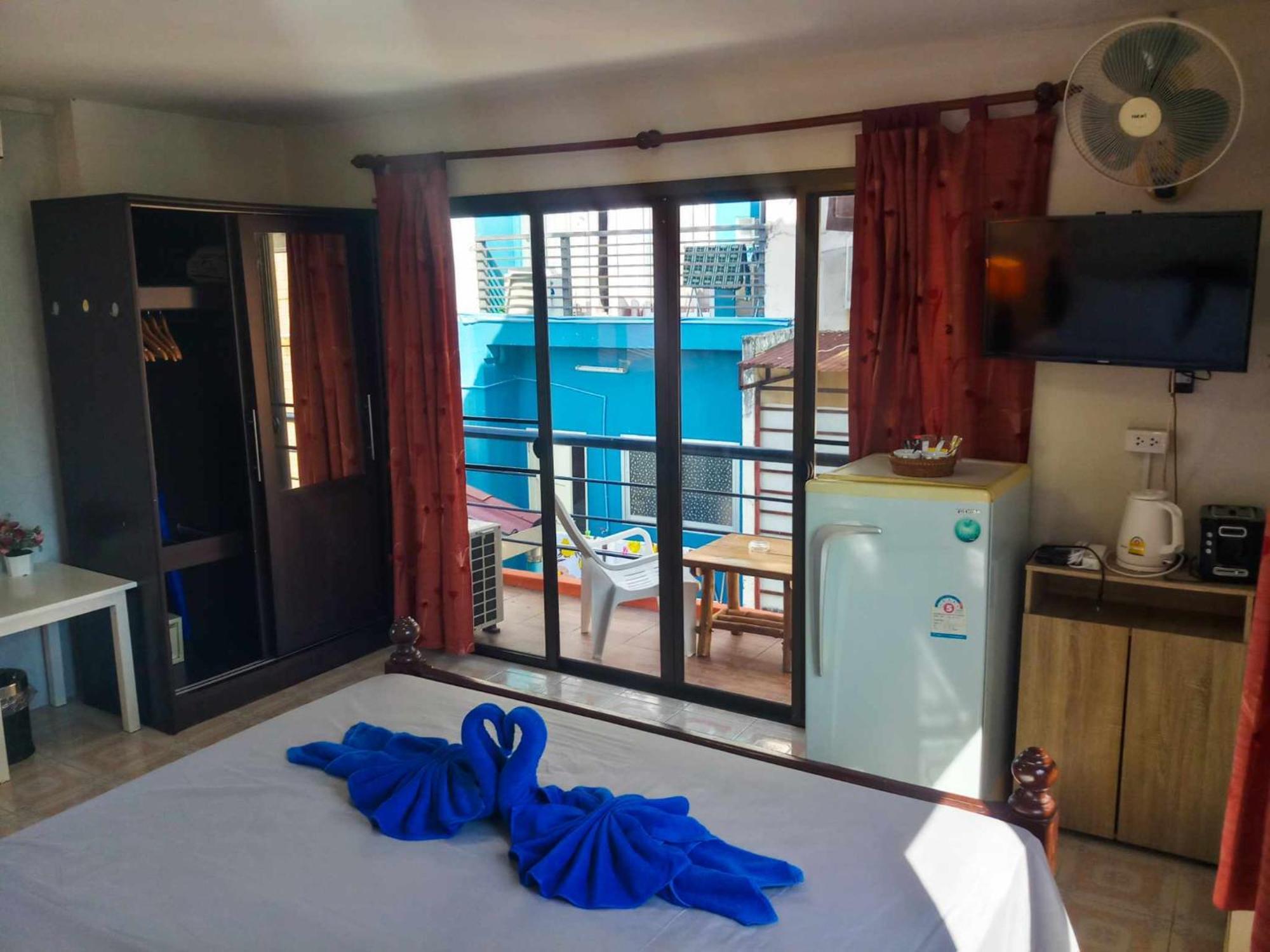 Kata Lina Guesthouse 外观 照片