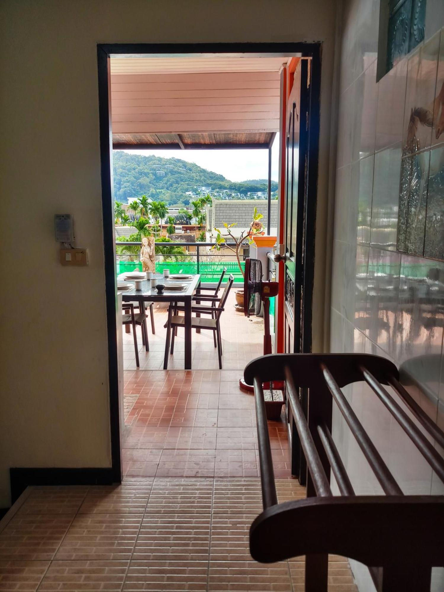 Kata Lina Guesthouse 外观 照片