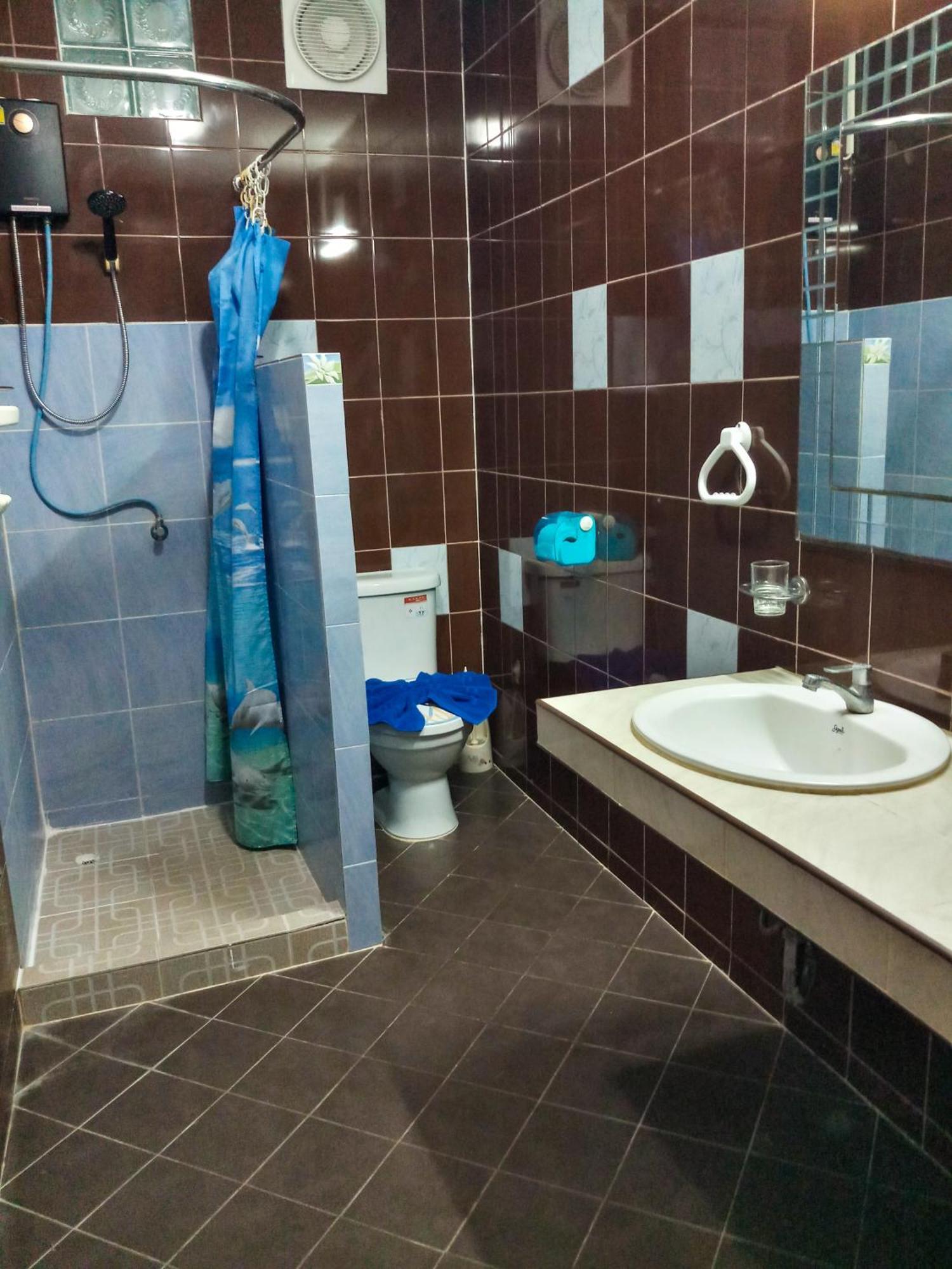 Kata Lina Guesthouse 外观 照片