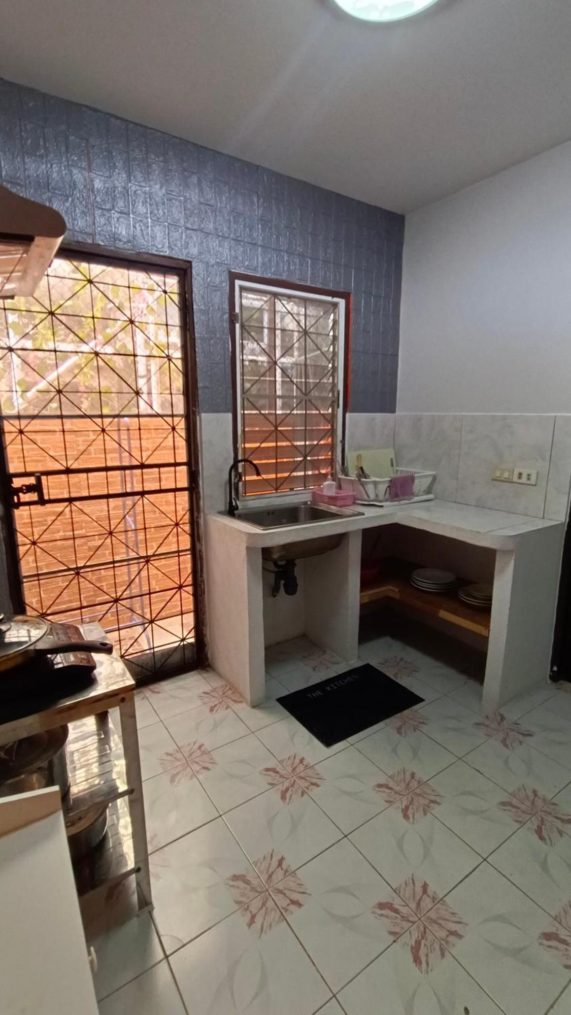 Kata Lina Guesthouse 外观 照片